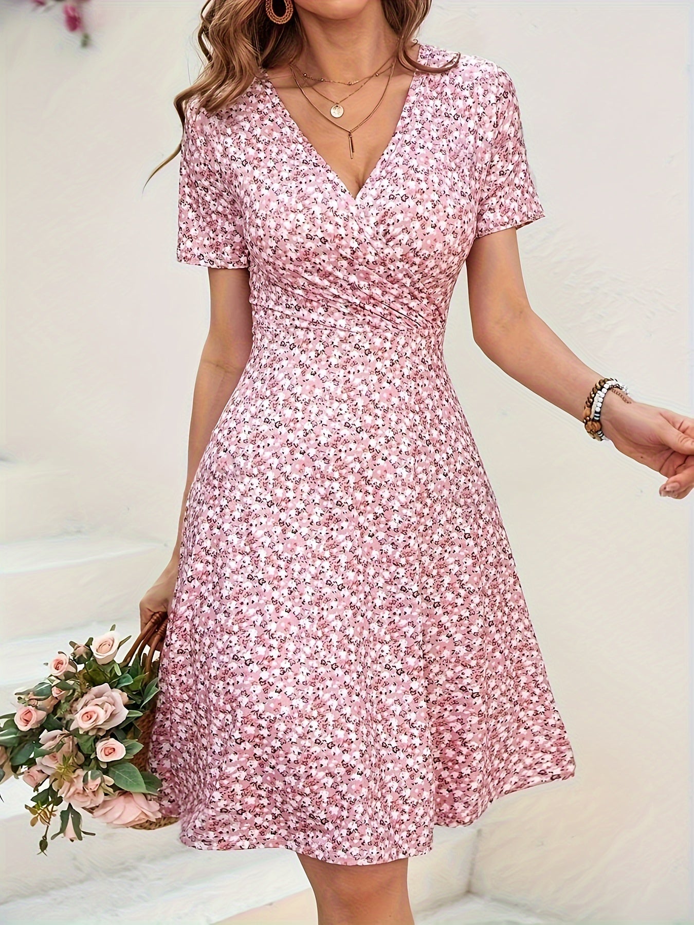 Floral V-Neck Ruched Slim Dress
