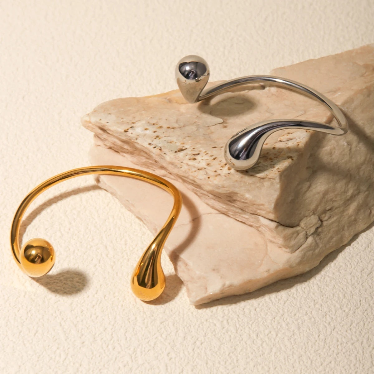 Metallic Irregular Water Drop Twist Adjustable Bangles For Women