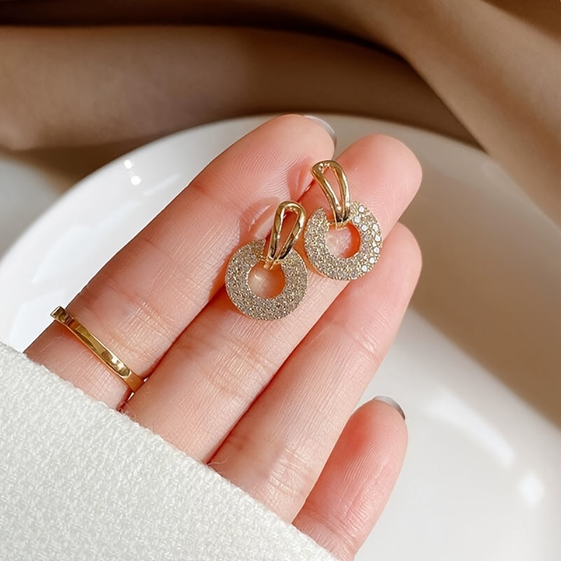 Elegant Circle Dangle Earrings