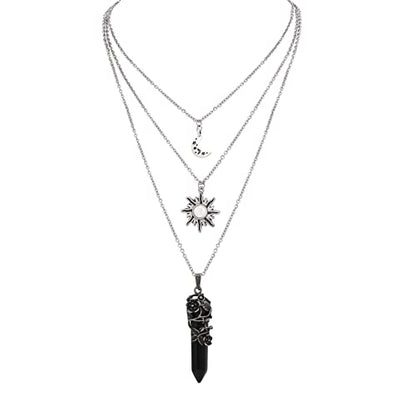 Sacina Gothic Crescent Moon Choker
