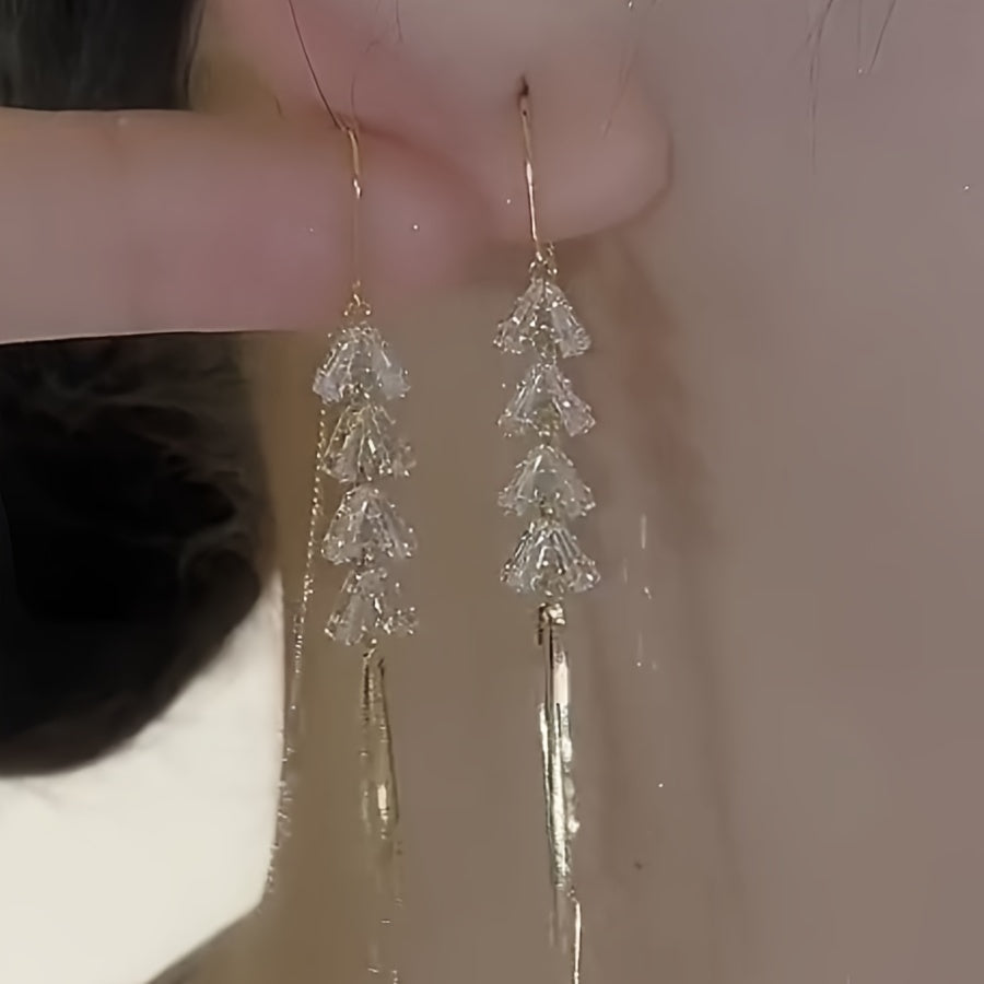 Exquisite Sparkling Dangle Earrings