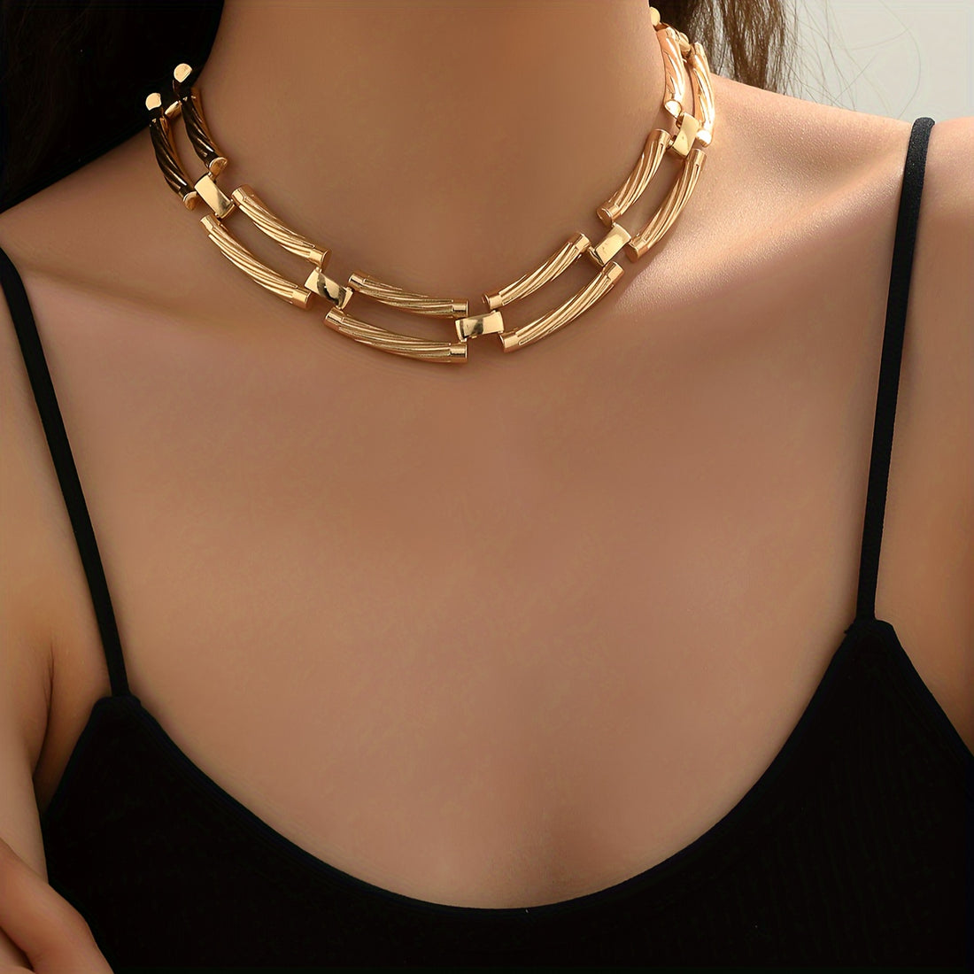 Geometric Chain Collar Necklace