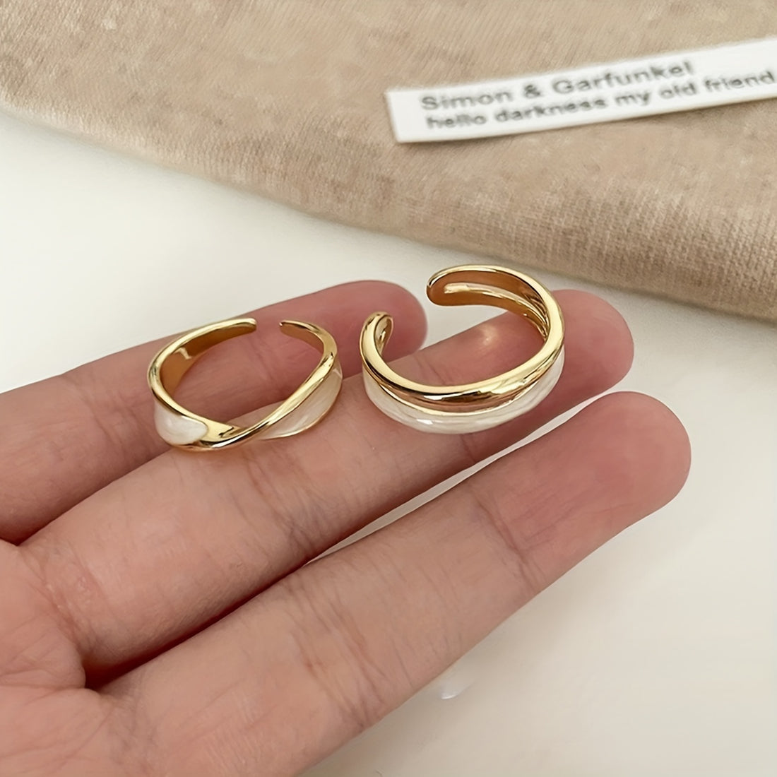 2-Piece Elegant Vintage Style Stacking Ring